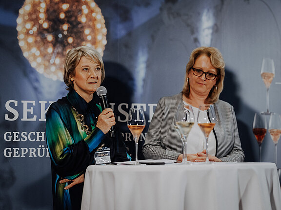 Sekt_ChristineMiess_WEB_032.jpg 