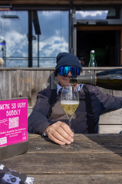 Sekt_Austria_im_Schnee_9863.jpeg 